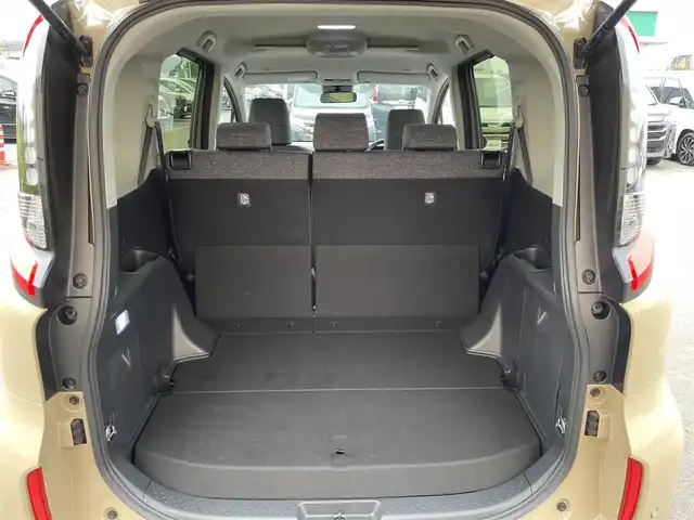 トヨタ シエンタ Z 東京都 2023(令5)年 1.6万km ベージュ 純正ディスプレイオーディオナビ/全方位カメラ/両側パワースライドドア/レーダークルーズコントロール/前席シートヒーター/ステアリングヒーター/フルセグTV/Bluetooth/コーナーセンサー/ブラインドスポットモニター/LEDヘッドライト/ETC2.0/ステアリングスイッチ/スマートキー/プッシュスタート