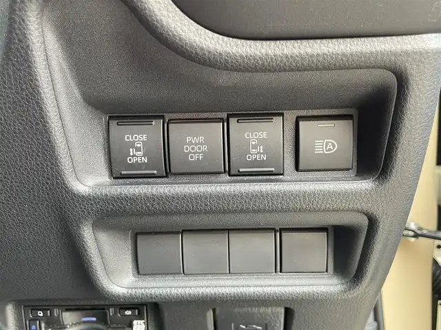 トヨタ シエンタ Z 東京都 2023(令5)年 1.6万km ベージュ 純正ディスプレイオーディオナビ/全方位カメラ/両側パワースライドドア/レーダークルーズコントロール/前席シートヒーター/ステアリングヒーター/フルセグTV/Bluetooth/コーナーセンサー/ブラインドスポットモニター/LEDヘッドライト/ETC2.0/ステアリングスイッチ/スマートキー/プッシュスタート