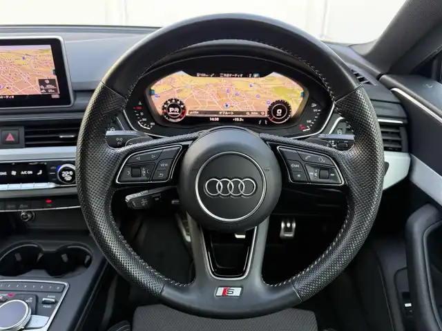 アウディ Ａ５ SB2．0TFSI Q スポーツ 愛知県 2017(平29)年 2万km グレイシアホワイトメタリック /正規ディーラー車//禁煙車//7速Sトロニック//Sラインパッケージ//マトリクスLED//バーチャルコックピット//MMIナビ//フルセグ/BT/CD/DVD/MSV/SD/USB/AUX//バックカメラ//ETC2.0//前後ドライブレコーダー//ハーフレザーシート//パワーシート//ランバーサポート//シートヒーター//電動リアゲート//アウディプレセンス//アクティブレーンアシスト//渋滞アシスト//レーダークルーズコントロール//パーキングエイド//エフィシエンシアシスト//アウディドライブセレクト//Efficiency/Comfort/Dynamic/Individual//ESC//パドルシフト//MTモード付きAT//純正18インチアルミホイール//スピードリミッター//アイドリングストップ//シーケンシャルウィンカー//ハイビームアシスト//リアフォグランプ//デイライムランニングライト//オールウェザーライト//カミング・リービングホームライト//プッシュスタート//スペアスマートキー//革巻きステアリング//ステアリングリモコン//チルト＆テレスコピックステアリング//純正フロアマット//トノカバー//レインセンサー//オートリトラクタブルウィンカーミラー//保証書/取扱説明書//D記録簿H30.R1.5.6