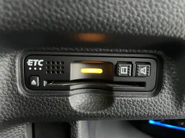 ホンダ Ｎ ＢＯＸ カスタム G L ホンダセンシング 富山県 2019(平31)年 1.8万km プラチナホワイトパール ワンオーナー/純正ナビ(AM/FM/DVD/CD/BT)/フルセグTV/バックカメラ/レーダークルーズコントロール/レーンキープアシスト/衝突軽減ブレーキ/両側パワースライドドア/前方ドライブレコーダー/後方コーナーセンサー/横滑り防止装置/純正AW/社外AW付スタッドレスタイヤ車載/社外フロアマット/オートライト/LEDヘッドライト/サンシェード/取扱説明書/保証書
