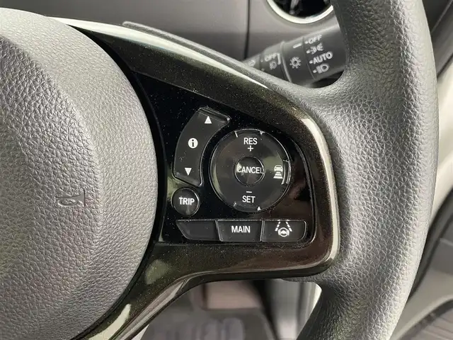 ホンダ Ｎ ＢＯＸ カスタム G L ホンダセンシング 富山県 2019(平31)年 1.8万km プラチナホワイトパール ワンオーナー/純正ナビ(AM/FM/DVD/CD/BT)/フルセグTV/バックカメラ/レーダークルーズコントロール/レーンキープアシスト/衝突軽減ブレーキ/両側パワースライドドア/前方ドライブレコーダー/後方コーナーセンサー/横滑り防止装置/純正AW/社外AW付スタッドレスタイヤ車載/社外フロアマット/オートライト/LEDヘッドライト/サンシェード/取扱説明書/保証書