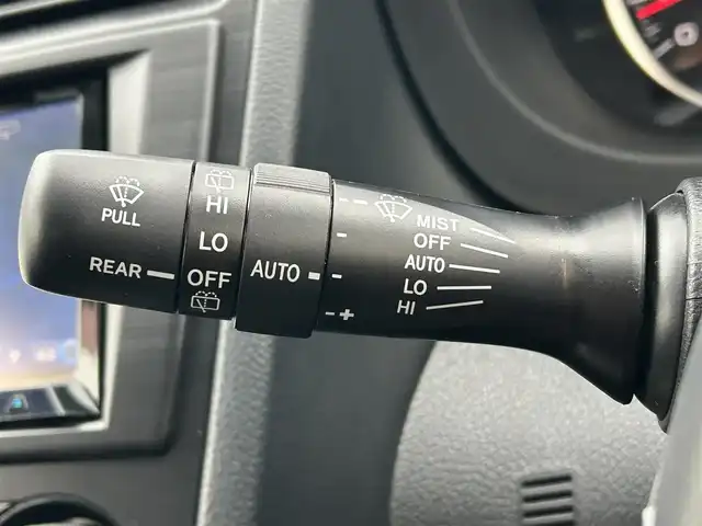 スバル インプレッサ スポーツ 2．0i アイサイト 岩手県 2012(平24)年 7.9万km サテンホワイトパール アイサイトVer.2　クルコン　プリクラッシュブレーキ　ＡＴ誤発進抑制　警報＆お知らせ機能　ナビ　バックカメラ　Ｂｌｕｅｔｏｏｔｈ　ＤＶＤ再生　フルセグ　純正１６ＡＷ　ＨＩＤオートライト　Ｆフォグ　ＥＴＣ