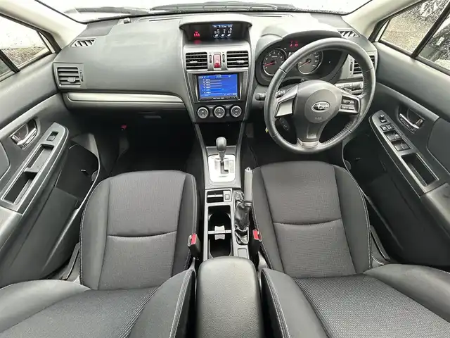 スバル インプレッサ スポーツ 2．0i アイサイト 岩手県 2012(平24)年 7.9万km サテンホワイトパール アイサイトVer.2　クルコン　プリクラッシュブレーキ　ＡＴ誤発進抑制　警報＆お知らせ機能　ナビ　バックカメラ　Ｂｌｕｅｔｏｏｔｈ　ＤＶＤ再生　フルセグ　純正１６ＡＷ　ＨＩＤオートライト　Ｆフォグ　ＥＴＣ