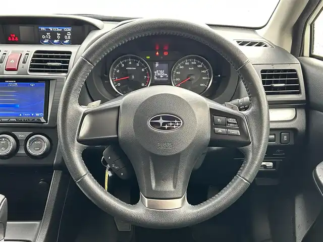 スバル インプレッサ スポーツ 2．0i アイサイト 岩手県 2012(平24)年 7.9万km サテンホワイトパール アイサイトVer.2　クルコン　プリクラッシュブレーキ　ＡＴ誤発進抑制　警報＆お知らせ機能　ナビ　バックカメラ　Ｂｌｕｅｔｏｏｔｈ　ＤＶＤ再生　フルセグ　純正１６ＡＷ　ＨＩＤオートライト　Ｆフォグ　ＥＴＣ