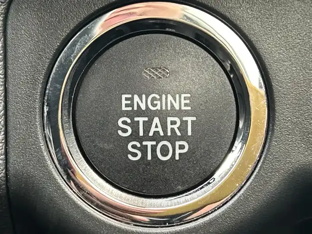 スバル インプレッサ スポーツ 2．0i アイサイト 岩手県 2012(平24)年 7.9万km サテンホワイトパール アイサイトVer.2　クルコン　プリクラッシュブレーキ　ＡＴ誤発進抑制　警報＆お知らせ機能　ナビ　バックカメラ　Ｂｌｕｅｔｏｏｔｈ　ＤＶＤ再生　フルセグ　純正１６ＡＷ　ＨＩＤオートライト　Ｆフォグ　ＥＴＣ