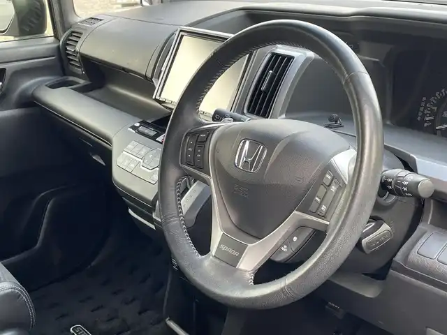 ホンダ ステップワゴン スパーダ Z クールスピリット 埼玉県 2014(平26)年 10.5万km プレミアムスパークルブラックパール (株)IDOMが運営する【じしゃロン川越店】の自社ローン専用車両になります。こちらは現金またはオートローンご利用時の価格です。自社ローンご希望の方は別途その旨お申付け下さい/純正メモリーナビ　VXM-135VFNi/フルセグ/CD/DVD/AM/FM/ミュージックサーバー/SD/バックカメラ/両側パワースライドドア/ビルトインETC/スマートキー（スペア×１）/ハーフレザーシート/純正１７インチアルミホイール/クルーズコントロール/アイドリングストップ/純正ドアバイザー/純正フロアマット/HIDオートライト/フォグ/パドルシフト/車両取扱説明書/保証書