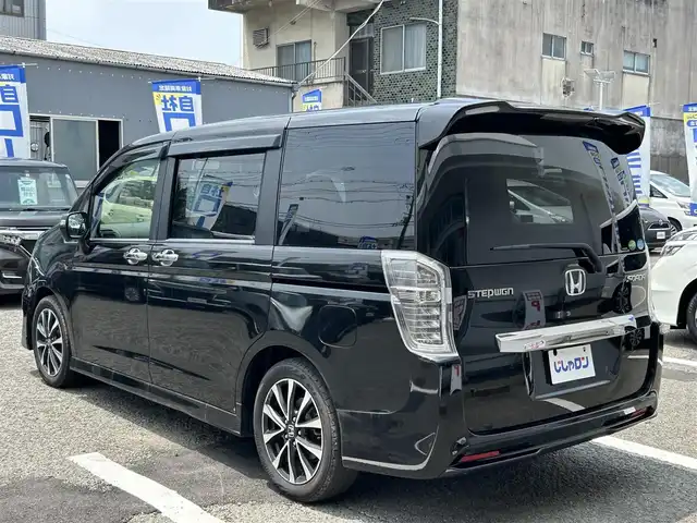 ホンダ ステップワゴン スパーダ Z クールスピリット 京都府 2014(平26)年 10.5万km プレミアムスパークルブラックパール (株)IDOMが運営する【じしゃロン伏見店】の自社ローン専用車両になりますこちらは現金またはオートローンご利用時の価格です。自社ローンご希望の方は別途その旨お申付け下さい