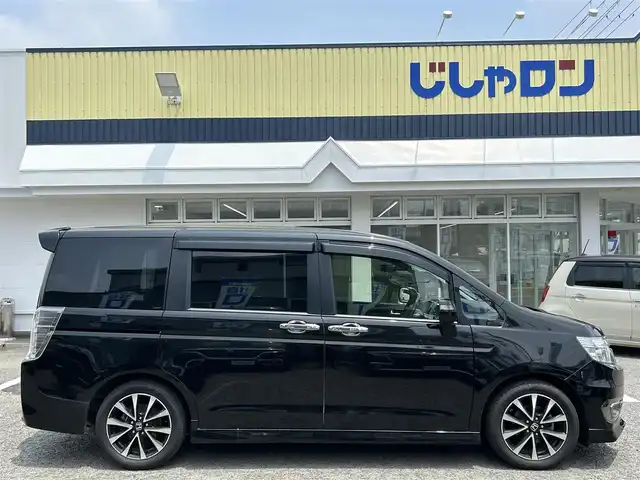 ホンダ ステップワゴン スパーダ Z クールスピリット 京都府 2014(平26)年 10.5万km プレミアムスパークルブラックパール (株)IDOMが運営する【じしゃロン伏見店】の自社ローン専用車両になりますこちらは現金またはオートローンご利用時の価格です。自社ローンご希望の方は別途その旨お申付け下さい