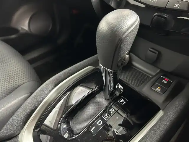 日産 エクストレイル 20Xi 大阪府 2018(平30)年 4.4万km ブリリアントホワイトパール 純正ナビ/ＰＲＯＰＩＬＯＴ/３６０カメラ/パワーバックドア/デジタルインナーミラー/衝突軽減Ｂ/レーンアシスト/ルーフレール/クリアランスソナー/ドラレコ