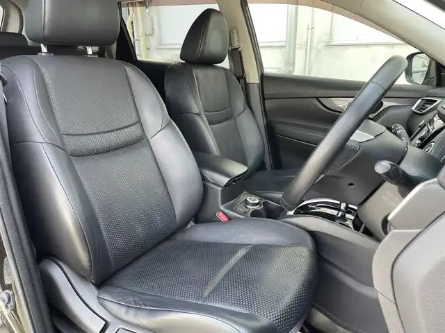 日産 エクストレイル 20X エマージェンシーブレーキ 岩手県 2014(平26)年 9.9万km チタニウムカーキ (株)IDOMが運営する【じしゃロン盛岡店】の自社ローン専用車両になりますこちらは現金またはオートローンご利用時の価格です。自社ローンご希望の方は別途その旨お申付け下さい/純正ＳＤナビ/AM/FM/CD/DVD/SD/AUX/USB/BT/フルセグＴＶ/全周囲バックカメラ/ETC/エマージェンシーＢ/クルーズコントロール/前後コーナーセンサー/前席シートヒーター/アイドリングS/ドアバイザー/フロアマット/プッシュスタート/スマートキー/スペアキーあり/取扱説明書/保証書