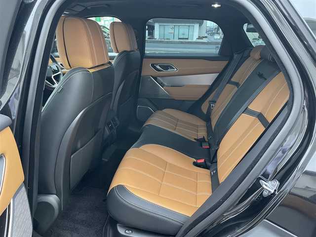 ランドローバー レンジローバーヴェラール Rダイナミック HSE 250PS 栃木県 2022(令4)年 3.5万km 黒 ワンオーナー/サンルーフ/純正ナビ（BT/AppleCarPlay/Android Auto)/MERIDIANプレミアムサウンド/前席マッサージ機能/デジタルインナーミラー/ヘッドアップディスプレイ/前席メモリーシート/茶皮シート/前席メモリーシート/シートヒーター/エアーシート/全方位モニター（バック・サイド・フロント）/ドライブレコーダー（前後）/LEDヘッドライト/レーダークルーズコントロール/ブラインドスポットモニター/ステアリングヒーター/エマージェンシーブレーキ/純正20inAW/スマートキー/スペアキー１/メーカー保証書/取扱説明書