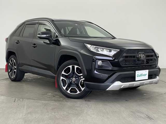 トヨタ ＲＡＶ４ アドベンチャー 兵庫県 2019(令1)年 5.6万km アティチュードブラックマイカ ・社外ナビ/CD/DVD/USB/BT/TV/・バックカメラ/・ビルトインETC/・合皮シート/・パワーシート/・トヨタセーフティセンス/・プリクラッシュセーフティ/・レーンディパーチャーアラート/・レーダークルーズコントロール/・オートマチックハイビーム/・クリアランスソナー/・スマートキー/・ダウンヒルアシスト/・LEDオートライト/・AC100V電源/・ルーフレール