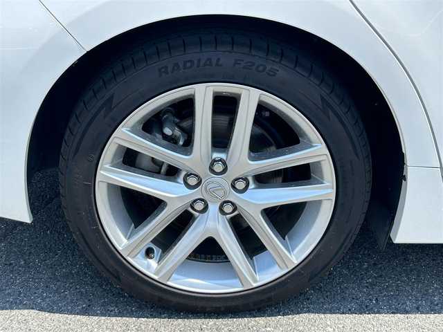 レクサス ＣＴ 200h バージョンC 奈良県 2018(平30)年 4.5万km ソニッククォーツ 純正ナビ/フルセグＴＶ　/BT/CD/DVD/SD/AUX/USB/バックカメラ　/サンルーフ　純/ビルトイン２．０ＥＴＣ/ワンオーナー　/ハーフレザーシート　/パワーシート　/シートヒーター　/ステアリングヒーター/追従型クルーズコントロール/レクサスセーフティセンス　/ＡＡＣ/LEDヘッドライト/オートライト/オートマチックハイビーム/前後コーナーセンサー