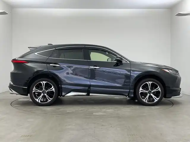 トヨタ ハリアー Z レザーパッケージ 新潟県 2022(令4)年 6.6万km プレシャスブラックパール ワンオーナー/純正メモリナビ/　フルセグTV/Bluetooth/USB/モデリスタエアロ/レーダークルーズコントロール/レーンキープアシスト/衝突被害軽減ブレーキ/BSM(ブラインドスポットモニター)/前後コーナーセンサー/パワーバックドア/前席パワーシート/レザーシート/前席シートヒーター/前席エアシート/D席メモリーシート/デジタルインナーミラー/バックモニター/ビルトインETC2.0/横滑り防止装置/オートマチックハイビーム/LEDヘッドライト/オートライト/ステアリングヒーター/レザーステアリング/ステアリングスイッチ