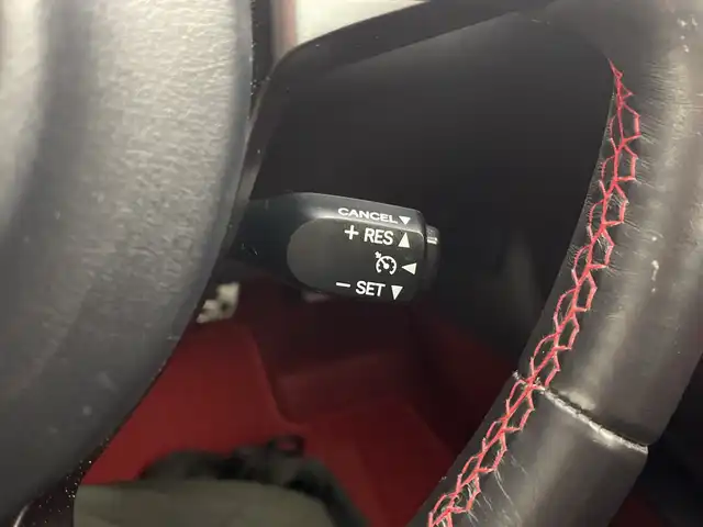 トヨタ ＧＲ８６ RZ 愛知県 2023(令5)年 2.1万km クリスタルホワイトパール 6速マニュアル/純正ナビ（NSZT-Y68T）/・CD/DVD/・Bluetooth/・フルセグ/バックカメラ/社外ドライブレコーダー/ETC/アイサイトコアテクノロジー/・プリクラッシュブレーキ/・クルーズコントロール/・車線逸脱警報/・ふらつき警報/・先行車発信お知らせ/ヒルアシストコントロール/ステアリング連動ヘッドライト/横滑り防止/シートヒーター/純正フロアマット/プッシュスタート