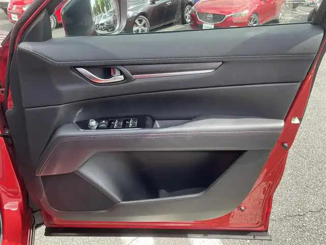 マツダ ＣＸ－８ XD ブラックトーンエディション 埼玉県 2022(令4)年 6.1万km ソウルレッドクリスタルM ディーゼル/アラウンドビューカメラ/7人乗り/純正メモリナビ/フルセグ/DVD/置くだけ充電/前後席シートヒーター/ステアリングヒーター/パワーシート/メモリーシート/純正アルミ/ETC/BSM/ACC/スマートキー/パワーバックドア/ コーナーセンサー