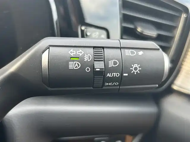 レクサス ＮＸ 350h Fスポーツ 岡山県 2024(令6)年 1.8万km ホワイトノーヴァガラスフレーク 登録時走行距離17769km/パノラマルーフ/純正14インチナビ/フルセグTV(AM.FM.TV.BT)/パノラミックビューモニター/ビルトインETC2.0/レクサスセーフティセンス/ブラインドスポットモニター/ドライブレコーダー/D/N席シートヒーター/D/N席ベンチレーション/D/N席パワーシート/ヘーゼル本革シート/クリアランスソナー/衝突軽減ブレーキ/レーダークルーズコントロール/レーンキープアシスト/パーキングアシスト/オートライト/オートマチックハイビーム/アイドリングストップ/電動リアゲート/20インチ純正AW/社外フロアマット