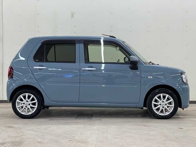 ダイハツ ミラ トコット G SA Ⅲ 道央・札幌 2022(令4)年 2.6万km レイクブルーメタリック /4WD//純正メモリーナビ：NSZN-W68D/(TV/AM/FM/CD/DVD/BT)//ステアリングスイッチ//全集囲カメラ//前方ドライブレコーダー//前席シートヒーター//ダイハツ スマートアシストIII/　・衝突警報機能/　・衝突回避支援ブレーキ/　・誤発進抑制制御機能/　・車線逸脱警報機能/　・先行車発進お知らせ機能/　・オートハイビーム//横滑り防止機能//オートライト//オートエアコン//前後コーナーセンサー//スペアキー