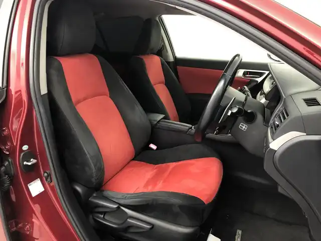 レクサス ＣＴ 200h バージョンC 愛知県 2011(平23)年 11.7万km レッドマイカクリスタルシャイン 純正HDDナビ/USBポート/プッシュスタート/ステアリングリモコン/クルーズコントロール/ビルトインETC/シートヒーター/フルフラットシート/純正16インチアルミホイール/スタッドレスタイヤ/衝突軽減システム/横滑り防止機能/盗難防止機能/オートライト/フォグランプ/取扱説明書/保証書/スマートキー