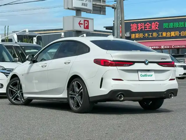 ＢＭＷ ＢＭＷ ２１８ｄ 愛知県 2021(令3)年 2.7万km アルピンホワイトⅢ /ディーラー整備記録簿R4.R5.R6.R7//プラスパッケージ/ナビゲーションパッケージ//ワンオーナー/禁煙車//パノラマサンルーフ//オレンジ革シート//前席パワーシート//前後ドライブレコーダー//純正ナビ//純正18インチAW//運転席シートメモリー//前席シートヒーター//ミラー内蔵ETC2.0//オートブレーキホールド//レーダークルーズコントロール//横滑り防止機能//クリアランスソナー//パークベンチレーション//アンビエントライト//純正マット//アイドリングストップ//ステアリングスイッチ//LEDヘッドライト//フォグライト//タイプC充電口//オートライト//保証書//取扱説明書//スペアキー