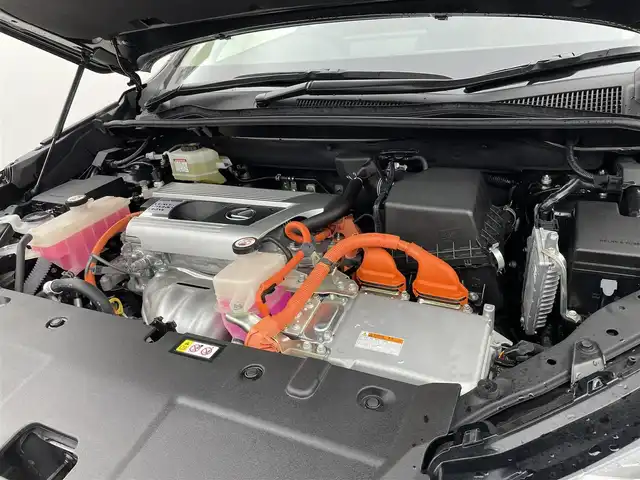 レクサス ＮＸ 300h バージョンL 宮城県 2019(平31)年 2.4万km グラファイトブラックガラスフレーク 純正ナビ　/パノラミックビューモニター　/ＢＳＭ　/三眼ＬＥＤヘッドランプ　/後席電動格納　/パワーバックドア　/シートヒーター／ベンチレーション　/ステアリングヒーター/メモリ機能付パワーシート/追従クルーズコントロール/クリアランスソナー/プリクラッシュセーフティ/レーンディパーチャーアラート/オートマチックハイビーム/ETC2.0/ドライブレコーダー/１００Ｖ電源　/禁煙車