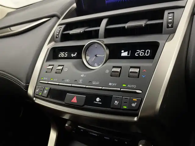 レクサス ＮＸ 300h バージョンL 宮城県 2019(平31)年 2.4万km グラファイトブラックガラスフレーク 純正ナビ　/パノラミックビューモニター　/ＢＳＭ　/三眼ＬＥＤヘッドランプ　/後席電動格納　/パワーバックドア　/シートヒーター／ベンチレーション　/ステアリングヒーター/メモリ機能付パワーシート/追従クルーズコントロール/クリアランスソナー/プリクラッシュセーフティ/レーンディパーチャーアラート/オートマチックハイビーム/ETC2.0/ドライブレコーダー/１００Ｖ電源　/禁煙車