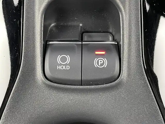 トヨタ カローラツーリング ハイブリッド ダブルバイビー 大分県 2020(令2)年 2.8万km ブラックマイカ 純正ディスプレイオーディオ/（BT/USB/MiraCast)/バックカメラ/トヨタセーフティセンス/・プリクラッシュセーフティ/・クリアランスソナー/・ブラインドスポットモニター/・レーダークルーズコントロール/ステアリングヒーター/ハーフレザーシート/オートマチックハイビーム/前席シートヒーター/ビルトインETC/オートリトラミラー/オートブレーキホールド/電動パーキングブレーキ/純正アルミホイール