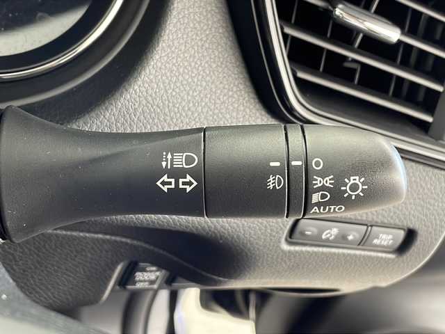 日産 エクストレイル 20Xi 鹿児島県 2018(平30)年 5.9万km ダイヤモンドブラック 純正９インチナビ/（フルセグTV/Bluetooth/CD/DVD/AM/FM）/アラウンドビューモニター　/プロパイロット　/前後ドライブレコーダー/デジタルインナーミラー　/インテリジェントエマージェンシーブレーキ　/電動リアゲート　/ビルドインＥＴＣ　/レザーシート　/ＬＥＤヘッドライト/ステアリングスイッチ/電動格納ミラー/オートライト/純正アルミホイール