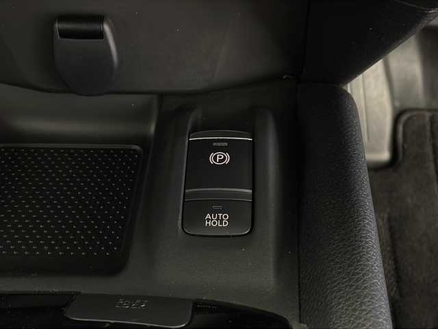 日産 エクストレイル 20Xi 鹿児島県 2018(平30)年 5.9万km ダイヤモンドブラック 純正９インチナビ/（フルセグTV/Bluetooth/CD/DVD/AM/FM）/アラウンドビューモニター　/プロパイロット　/前後ドライブレコーダー/デジタルインナーミラー　/インテリジェントエマージェンシーブレーキ　/電動リアゲート　/ビルドインＥＴＣ　/レザーシート　/ＬＥＤヘッドライト/ステアリングスイッチ/電動格納ミラー/オートライト/純正アルミホイール