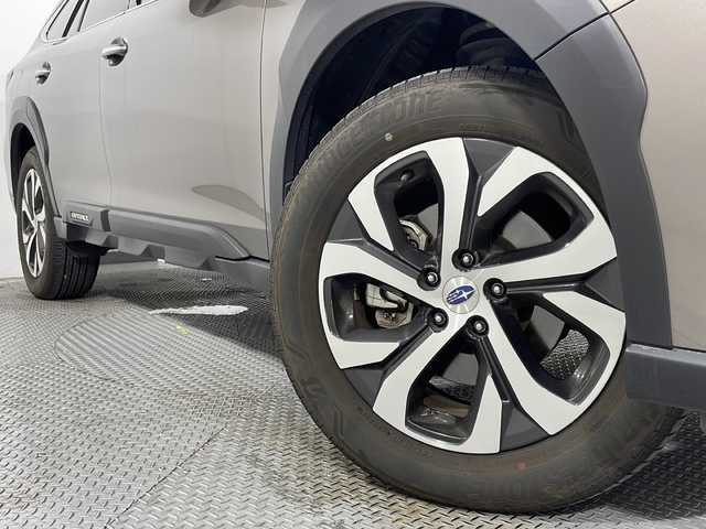 スバル アウトバック リミテッドEX 広島県 2021(令3)年 2.5万km グレーⅡ 純正11.6型ナビ/OPタン革シート/harman/kardonサウンド/X-MODE/フロント/サイド/バックカメラ/パワーシート/シートヒーター/パワーバックドア/ステアリングヒーター/パドルシフト/アイサイトX/・渋滞時ハンズオフアシスト/・ドライバー異常時対応システム/・プリクラッシュブレーキ/・誤発進抑制制御/・ツーリングアシスト/・レーダークルーズコントロール/・車線逸脱警報/・車線逸脱抑制/・ブラインドスポットモニター/・アダプティブドライビングビーム/電動パーキングブレーキ/オートブレーキホールド/ルーフレール/LEDヘッドランプ/純正18インチAW/ETC/USB入力端子