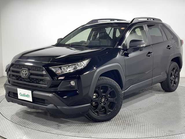 トヨタ ＲＡＶ４ アドベンチャー オフロードPKGⅡ 広島県 2024(令6)年 0.6万km アティチュードブラックマイカ 禁煙車/純正10.5型ディスプレイオーディオ/バックカメラ/デジタルインナーミラー/温／冷シート/パワーシート/ブラインドスポットモニター/ステアリングヒーター/レーダークルーズコントロール/ステアリングヒーター/電動パーキングブレーキ/ＥＴＣ/ドラレコ/ＬＥＤヘッドライト/ダウンヒルアシスト/衝突被害軽減/オートマトックハイビーム/レーンキープアシスト/踏み間違い防止/純正18インチアルミホイール(225/60/R18)/エアバッグ(運転席/助手席/サイド/カーテン)