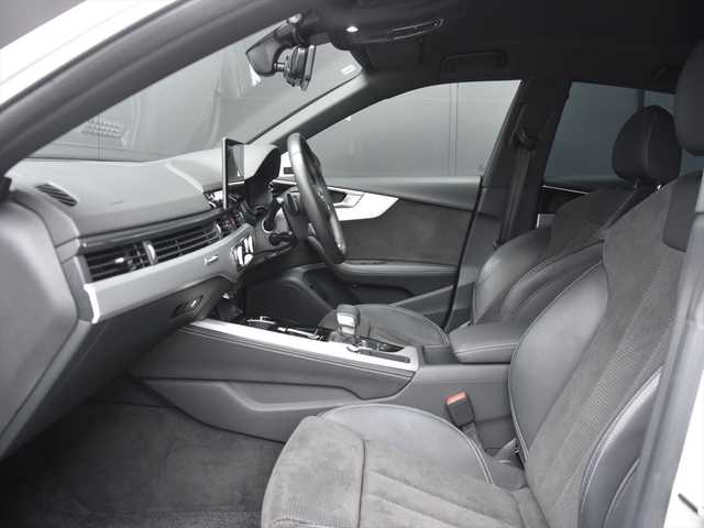 アウディ Ａ５ SB 40TDIクワトロ Sライン 和歌山県 2021(令3)年 4万km 白 S5用純正19AW /addフロントリップ /CarPlay /ACC /サイドアシスト /レーンアシスト /オートテールゲート /ワイヤレス充電 /ナビ /360度カメラ /TV /MAXWINデジタルミラー /アンビエントライト /LEDライト /ETC/取扱説明書/保証書/スペアキー