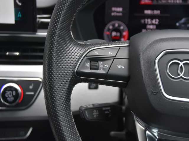 アウディ Ａ５ SB 40TDIクワトロ Sライン 和歌山県 2021(令3)年 4万km 白 S5用純正19AW /addフロントリップ /CarPlay /ACC /サイドアシスト /レーンアシスト /オートテールゲート /ワイヤレス充電 /ナビ /360度カメラ /TV /MAXWINデジタルミラー /アンビエントライト /LEDライト /ETC/取扱説明書/保証書/スペアキー