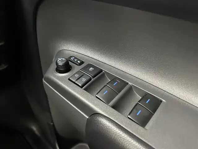 トヨタ シエンタ ハイブリッド X 千葉県 2024(令6)年 1.3万km ベージュ 禁煙車/レンタカーアップ/トヨタセーフティセンス/・レーンディパーチャーアラート/・プリクラッシュセーフティ/・プリクラッシュセーフティブレーキ/・クリアランスソナー/・レーダークルーズコントロール/片側電動ドア/ビルトインETC/ステアリングスイッチ/純正フロアマット/純正ホイールキャップ/オートライト/・オートマチックハイビーム/・LEDヘッドライト/・ヘッドライトイベライザー/電動格納ウインカーミラー/プッシュスタート/・スマートキー