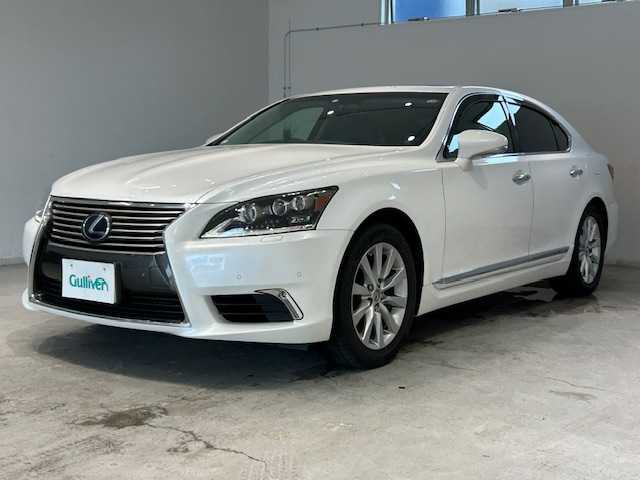 レクサス ＬＳ 600h バージョンC Iパック 宮城県 2016(平28)年 8.7万km ソニッククォーツ 4WD/サンルーフ/純正ナビ/バックカメラ/フルセグTV/Bluetooth、CD、DVD/プリクラッシュセーフティー/レーンディパーチャーアラート/レーダークルーズコントロール/オートマチックハイビーム/ブラインドスポットモニター/クリアランスソナー/ブレーキホールド/MTモード付きAT/電動リアゲート/ハンドルヒーター/シートメモリ/エアシート/オットマン/LEDヘッドライト/フォグランプ/オートライト/純正フロアマット