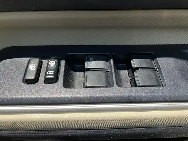 トヨタ アクア G 静岡県 2014(平26)年 3.9万km ディープアメジストマイカメタリック メモリナビ/バックカメラ/アイドリングストップ/パワーステアリング/パワーウィンドウ/オートエアコン/リモコンキー/スペアキー１本/ETC/純正フロアマット/ABS/横滑り防止装置/Wエアバック