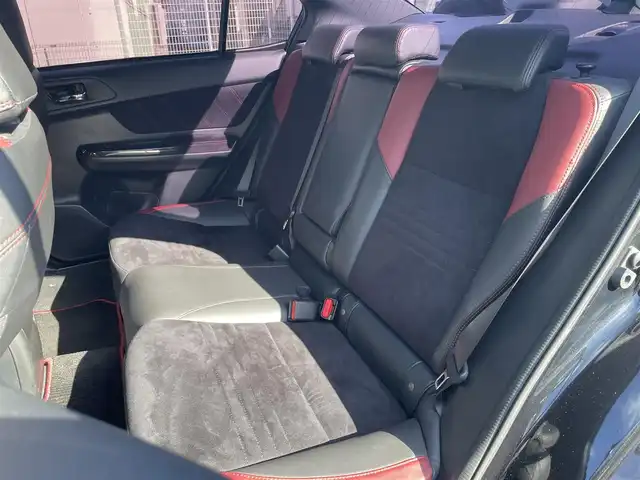 スバル ＷＲＸ ＳＴＩ STI タイプS 福岡県 2014(平26)年 9.5万km クリスタルブラックシリカ 純正ディーラーナビ(CN-LR700D）/（AM/FM/BT/CD/DVD/フルセグTV）/6MT/4WD/STIエアロ付/フロントグリルSTI/サイドストレーキ/リアバンパースカート/バックカメラ/パワーシート（運転席）/ETC/純正フロアマット/社外アルミホイール/ハーフレザー/プッシュスタート/横滑り防止装置/取扱説明書