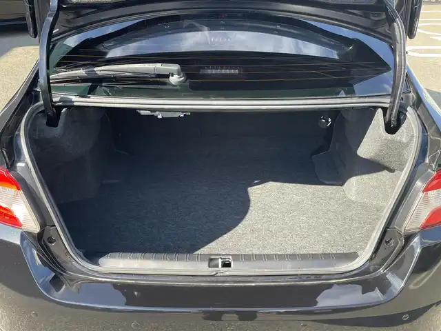 スバル ＷＲＸ ＳＴＩ STI タイプS 福岡県 2014(平26)年 9.5万km クリスタルブラックシリカ 純正ディーラーナビ(CN-LR700D）/（AM/FM/BT/CD/DVD/フルセグTV）/6MT/4WD/STIエアロ付/フロントグリルSTI/サイドストレーキ/リアバンパースカート/バックカメラ/パワーシート（運転席）/ETC/純正フロアマット/社外アルミホイール/ハーフレザー/プッシュスタート/横滑り防止装置/取扱説明書