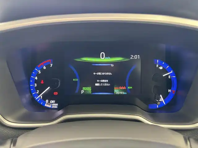 トヨタ カローラ クロス ハイブリッド Z 愛知県 2022(令4)年 3.6万km アティチュードブラックマイカ トヨタセーフティセンス/レーダークルーズコントロール/純正ナビ/（Bluetooth/AM/FM/USB入力）/全方位カメラ/ETC/ドラレコ/革巻きステアリング/ステアリングリモコン/パワーシート/シートヒーター/電動リアゲード/純正18インチAW/純正LEDライト/純正フロアマット/電子パーキング/オートホールド/電動格納ミラー/DUALエアコン/スマートキー/プッシュスタート/AC100V/ドアバイザー