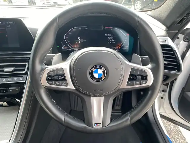 ＢＭＷ ＢＭＷ ８４０ｄ xDrive グランC エクスクルーシブ Mスポーツ 福岡県 2019(令1)年 3.6万km 白 ・サンルーフ/・アクティブクルーズコントロール/・純正ナビ／ＢＴ／ＵＳＢ／ｃａｒｐｌａｙ/・全方位カメラ/・黒革シート/シートヒーター/エアシート/・ドラレコ/・フルセグ/・ETC/・純正20AW/・LEDライト/・BLIS/・ワイヤレス充電/・イージークローズドア