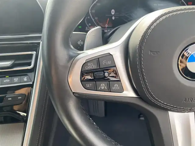 ＢＭＷ ＢＭＷ ８４０ｄ xDrive グランC エクスクルーシブ Mスポーツ 福岡県 2019(令1)年 3.6万km 白 ・サンルーフ/・アクティブクルーズコントロール/・純正ナビ／ＢＴ／ＵＳＢ／ｃａｒｐｌａｙ/・全方位カメラ/・黒革シート/シートヒーター/エアシート/・ドラレコ/・フルセグ/・ETC/・純正20AW/・LEDライト/・BLIS/・ワイヤレス充電/・イージークローズドア