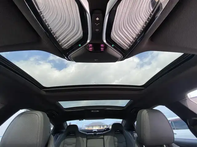 ＢＭＷ ＢＭＷ ８４０ｄ xDrive グランC エクスクルーシブ Mスポーツ 福岡県 2019(令1)年 3.6万km 白 ・サンルーフ/・アクティブクルーズコントロール/・純正ナビ／ＢＴ／ＵＳＢ／ｃａｒｐｌａｙ/・全方位カメラ/・黒革シート/シートヒーター/エアシート/・ドラレコ/・フルセグ/・ETC/・純正20AW/・LEDライト/・BLIS/・ワイヤレス充電/・イージークローズドア