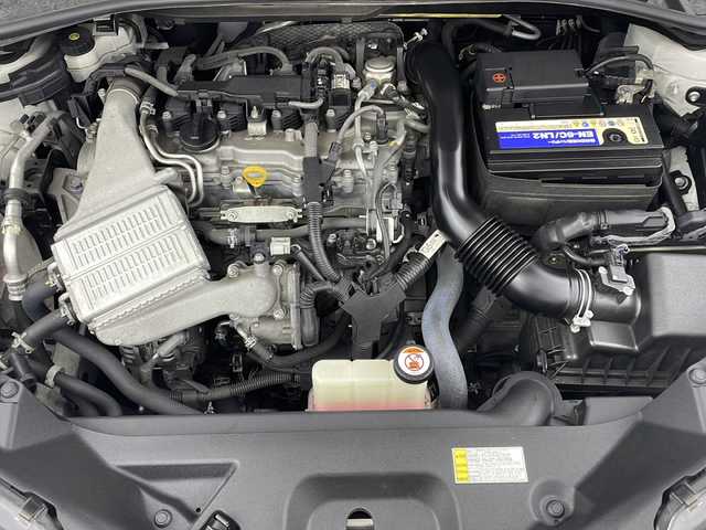 トヨタ Ｃ－ＨＲ G－T 新潟県 2017(平29)年 9.2万km ホワイトパールクリスタルシャイン MODELISTAエアロ/純正SDナビ/(AM/FM/CD/SD/フルセグ/Bluetooth/HDMI)/バックモニター/レーダークルーズコントロール/LEDオートライト/ハーフレザーシート/前席シートヒーター/純正18インチアルミホイール/ステアリングリモコン/純正フロアマット/ドアバイザー/スマートキー/ETC