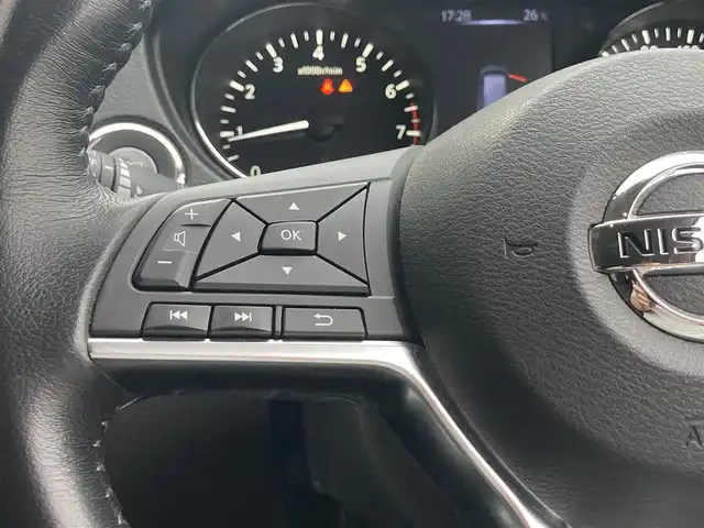 日産 エクストレイル 20X エクストリーマーX 長崎県 2018(平30)年 3.4万km ダイヤモンドブラック プロパイロット/・衝突被害軽減ブレーキ/・レーダークルーズコントロール/フリップダウンモニター/ディーラーOP・SDナビ【MM518D-L】/(Bluetooth接続/フルセグTV/DVD再生)/全方位カメラ・バックカメラ/デジタルインナーミラー/シートヒーター/パワーバックドア/ETC/電子パーキング/オートホールド機能/ダウンヒルアシストコントロール/横すべり防止装置/アイドリングストップ/LEDオートヘッドライト/革巻きステアリング/ステアリングスイッチ/ISOFIX