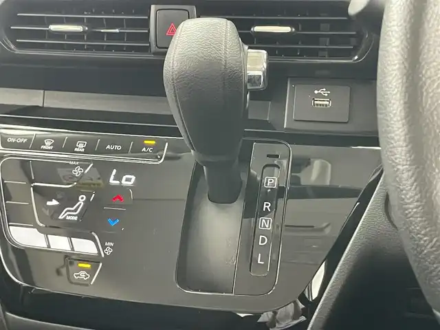 日産 ルークス ハイウェイスター Gターボ 愛知県 2021(令3)年 6.2万km ホワイトパール 純正９型ナビ　フルセグＴＶ　Ｂｌｕｅｔｏｏｔｈ　全方位カメラ　純正ドライブレコーダー　ＥＴＣ　エマージェンシーブレーキ　衝突軽減　車線逸脱　コーナーセンサー　リアシェード　ＬＥＤオートライト　禁煙車