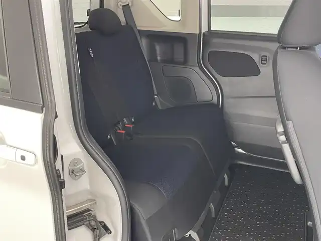 日産 ルークス ハイウェイスター Gターボ 愛知県 2021(令3)年 6.2万km ホワイトパール 純正９型ナビ　フルセグＴＶ　Ｂｌｕｅｔｏｏｔｈ　全方位カメラ　純正ドライブレコーダー　ＥＴＣ　エマージェンシーブレーキ　衝突軽減　車線逸脱　コーナーセンサー　リアシェード　ＬＥＤオートライト　禁煙車