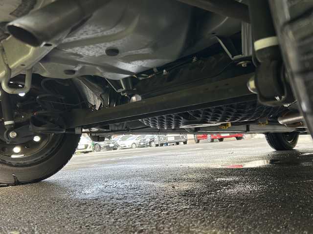 ダイハツ ミラ イース X リミテッド SAⅢ 東京都 2021(令3)年 1.3万km ブライトシルバーメタリック HDDナビゲーション（Bluetooth接続、フルセグテレビ）/ETC/前後ドライブレコーダー/純正フロアマット/ABS/横滑り防止機能/コーナーセンサー/LEDヘッドライト/衝突被害軽減システム/アイドリングストップ/アンサーバック機能