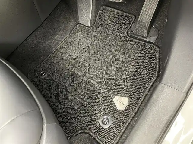 トヨタ ＲＡＶ４ ハイブリッドG 茨城県 2020(令2)年 0.1万km ホワイトパールクリスタルシャイン ディスプレイオーディオ/ドラレコ/追従クルーズコントロール/ETC/BSM/100V電源（1500W）/デジタルインナーミラー/ハンドルヒーター/メモリシート/LEDヘッドライト/純正18インチアルミホイール/コーナーセンサー/衝突軽減ブレーキ/横滑り防止装置