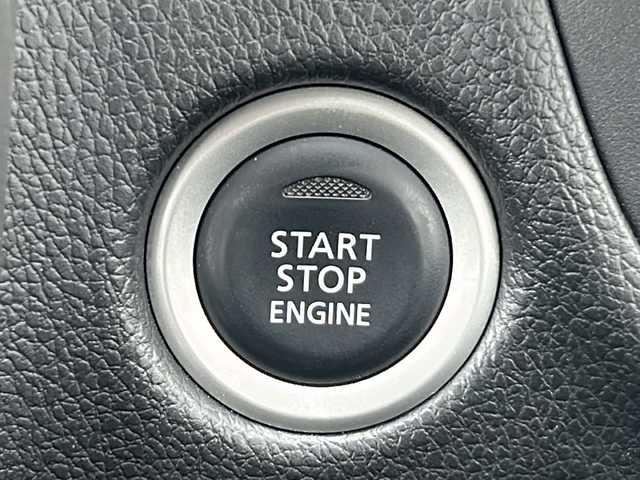日産 デイズ ハイウェイスターX 茨城県 2017(平29)年 1.3万km オーシャンブルーP 純正SDナビ[MM317D-W]/（CD・DVD・BT・フルセグTV）/CDユニット[HS-C5982A]/衝突被害軽減システム/スマートキー/エンジンスタートボタン/アイドリングストップ/純正14インチアルミホイール/純正キセノンヘッドライト/オートライト/ハイビーム/フルフラットシート/アレンジシート/電動格納ミラー/フロントフォグランプ/ABS/横滑り防止機能