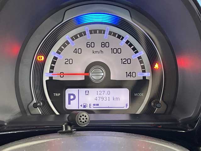 スズキ ハスラー Jスタイル Ⅲ 栃木県 2018(平30)年 4.8万km フェニックスレッドパール/スチールシルバー2トーン 純正ナビ/(CD/DVD/フルセグTV/Bluetooth/MSV/SD/USB)/バックカメラ/スズキセーフティサポート/・デュアルカメラブレーキサポート/・誤発進抑制機能/・車線逸脱抑制機能/・車線逸脱警報機能/・ふらつき警報機能/ビルトインETC/ハーフレザーシート/シートヒーター/ルーフレール/禁煙車/2トーン/オートライト/HIDヘッドライト/横滑り防止装置/フォグランプ/スマートキー/プッシュスタート/アイドリングストップ/ステアリングスイッチ/革巻きステアリング/ウィンカーミラー/電動格納ミラー/純正15インチアルミホイール/運転席のみ社外フロアマット